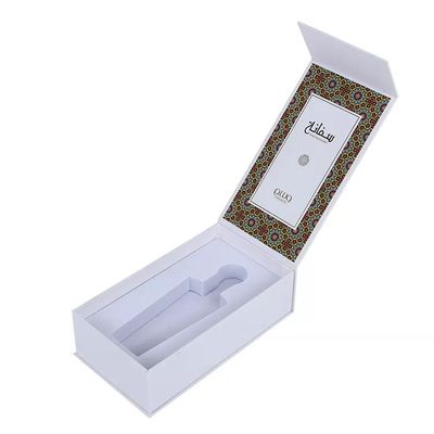 Biologisch abbaubare Schwarz-und Goldgeschenkbox, Pappe Matte Packaging Box With Insert