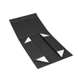 Zusammenklappbare Kleidung, welche die Kasten Debossing-Kraftpapier-Geschenkbox handgemacht verpackt