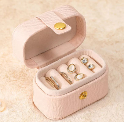 ODM Mini Travel Jewelry Box Organizer prägen PU ledernen tragbaren SGS
