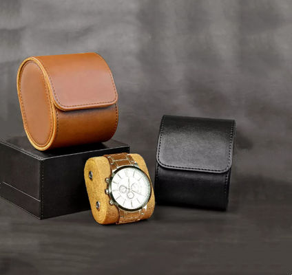 Lederne Armbanduhr-Verpackenkasten-kundenspezifisches Logo 3.9*3.2*2.7 PUs herein