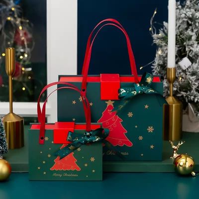 Gewölbtes Weihnachtsgeschenk PMS-Weihnachtspappgeschenkboxen ISO-gestrichenen Papiers