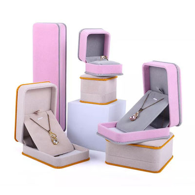 Samt-Schmuckkästchen ISO9001 Soems Ring Necklace Packaging Box Pink