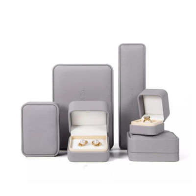 Eigenmarke PU-Samt-Halsketten-Geschenkbox, Luxusschmuck-Verpackengeschenkbox