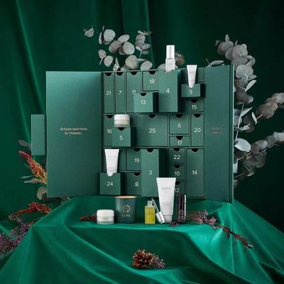 Baum-Form-Weihnachtspappgeschenkboxen mit kleinem Fach
